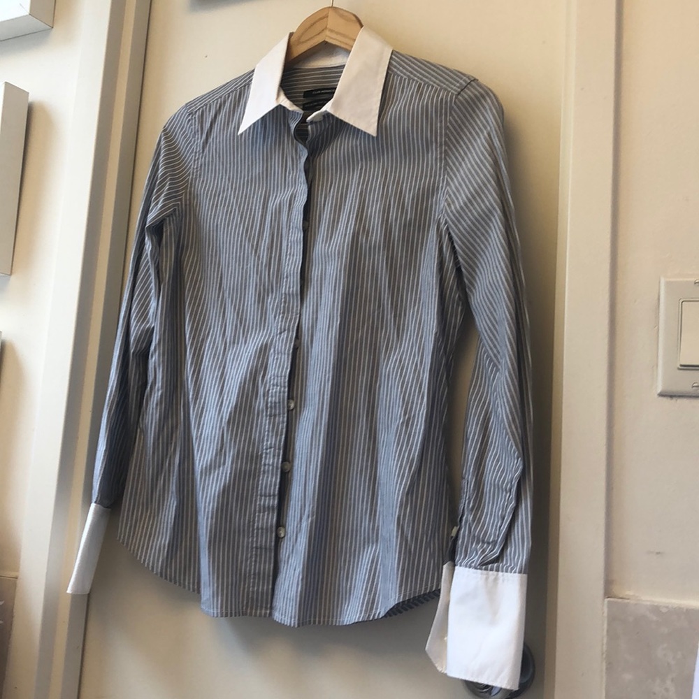 Beautiful shirt for work or casual days